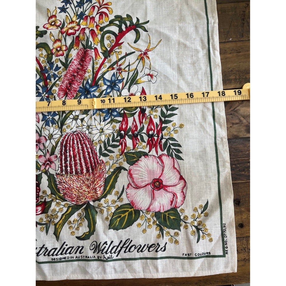 NEIL Tea Towel 1999 Calendar Australian Wildflowers Vintage OS Cream Linen - Picture 6 of 7